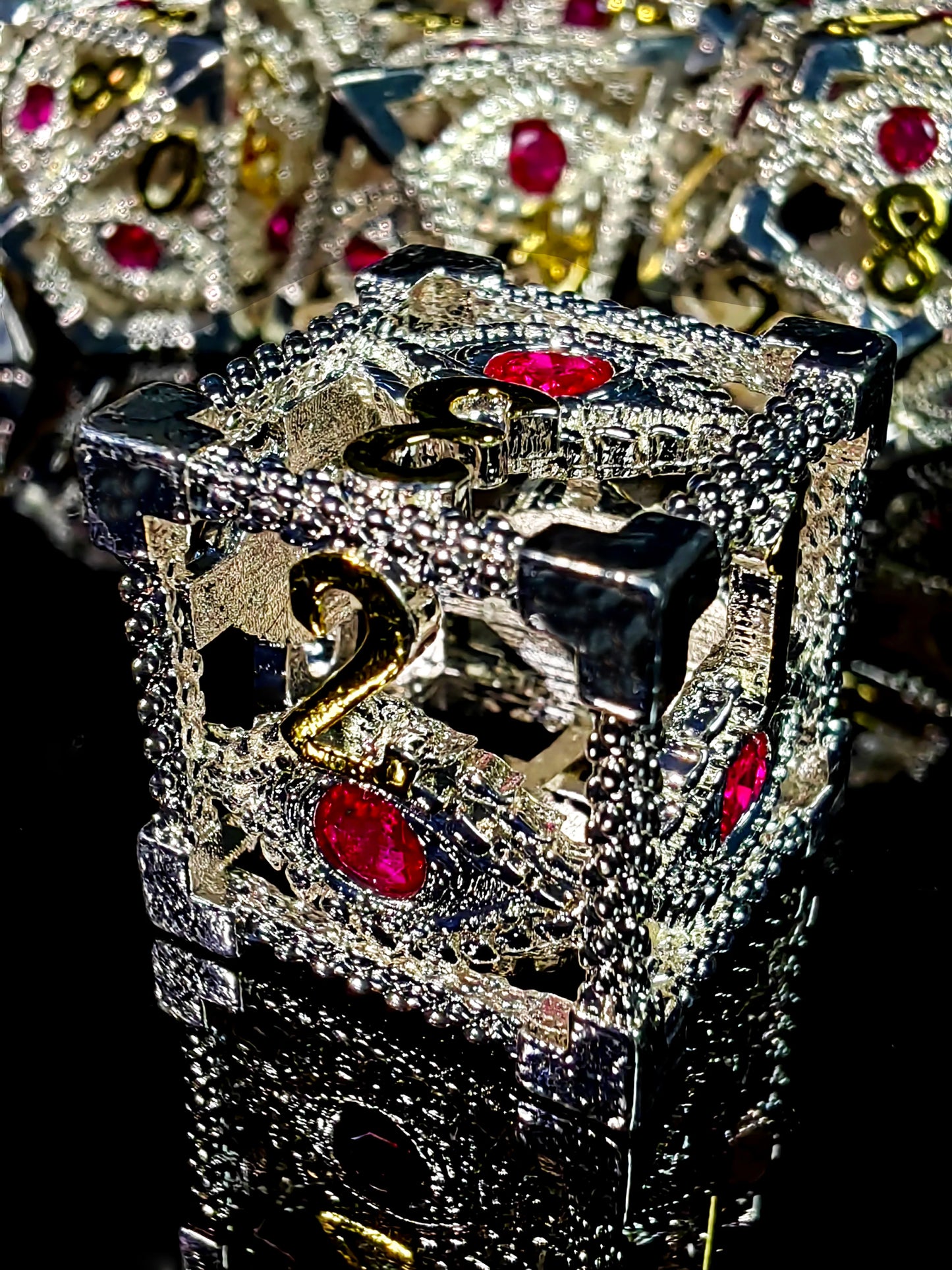 DnD Metal Dice Set - 7 Piece Zinc Alloy Polyhedral Dice with Bright Silver & Gold Numbers for Dungeons and Dragons RPG Games