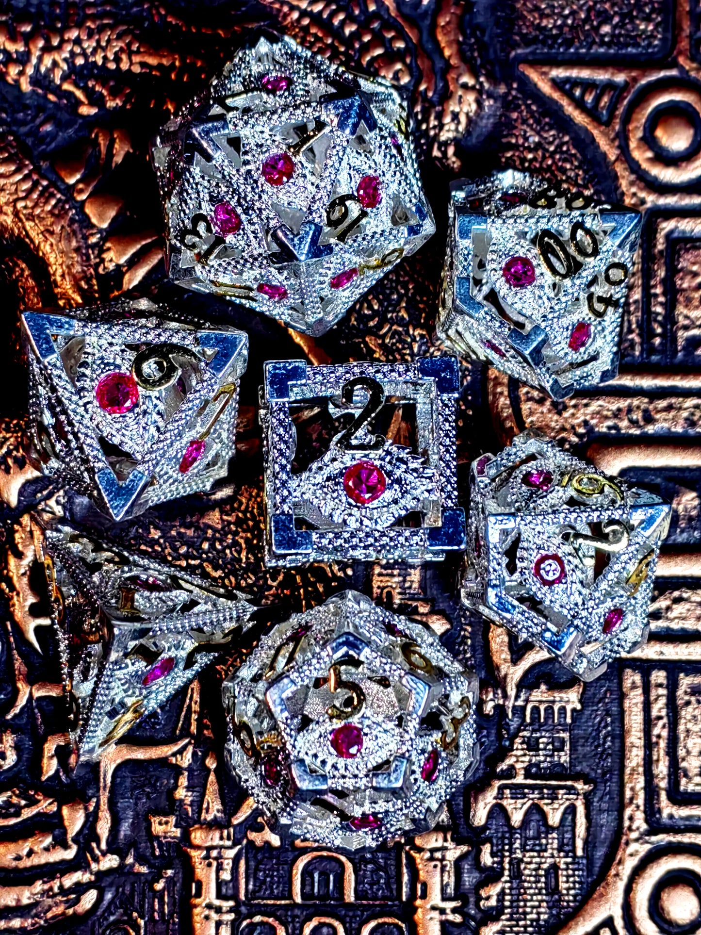 DnD Metal Dice Set - 7 Piece Zinc Alloy Polyhedral Dice with Bright Silver & Gold Numbers for Dungeons and Dragons RPG Games
